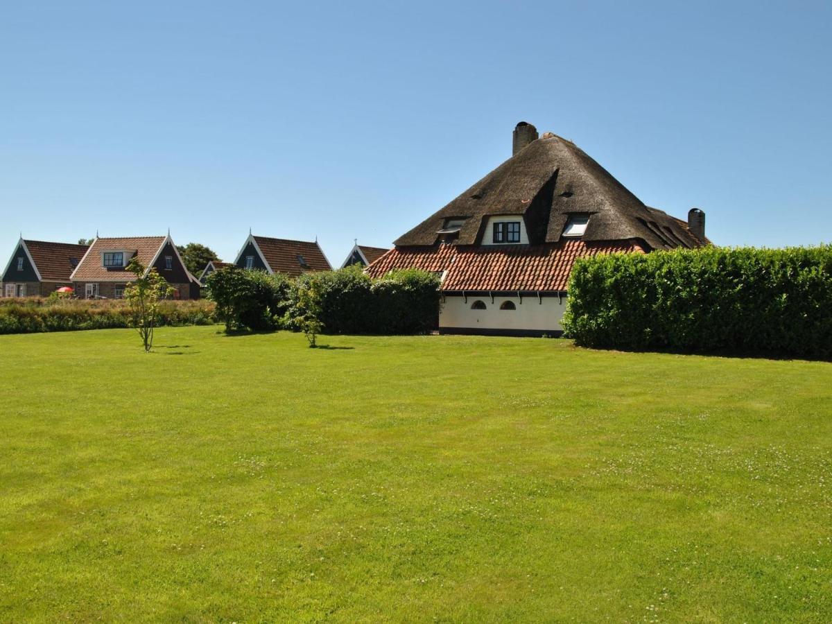 Charming Holiday Home In Texel Near Sea Oost  Buitenkant foto